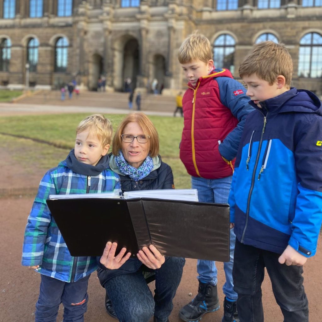 Kinder_IMG_2291_quad